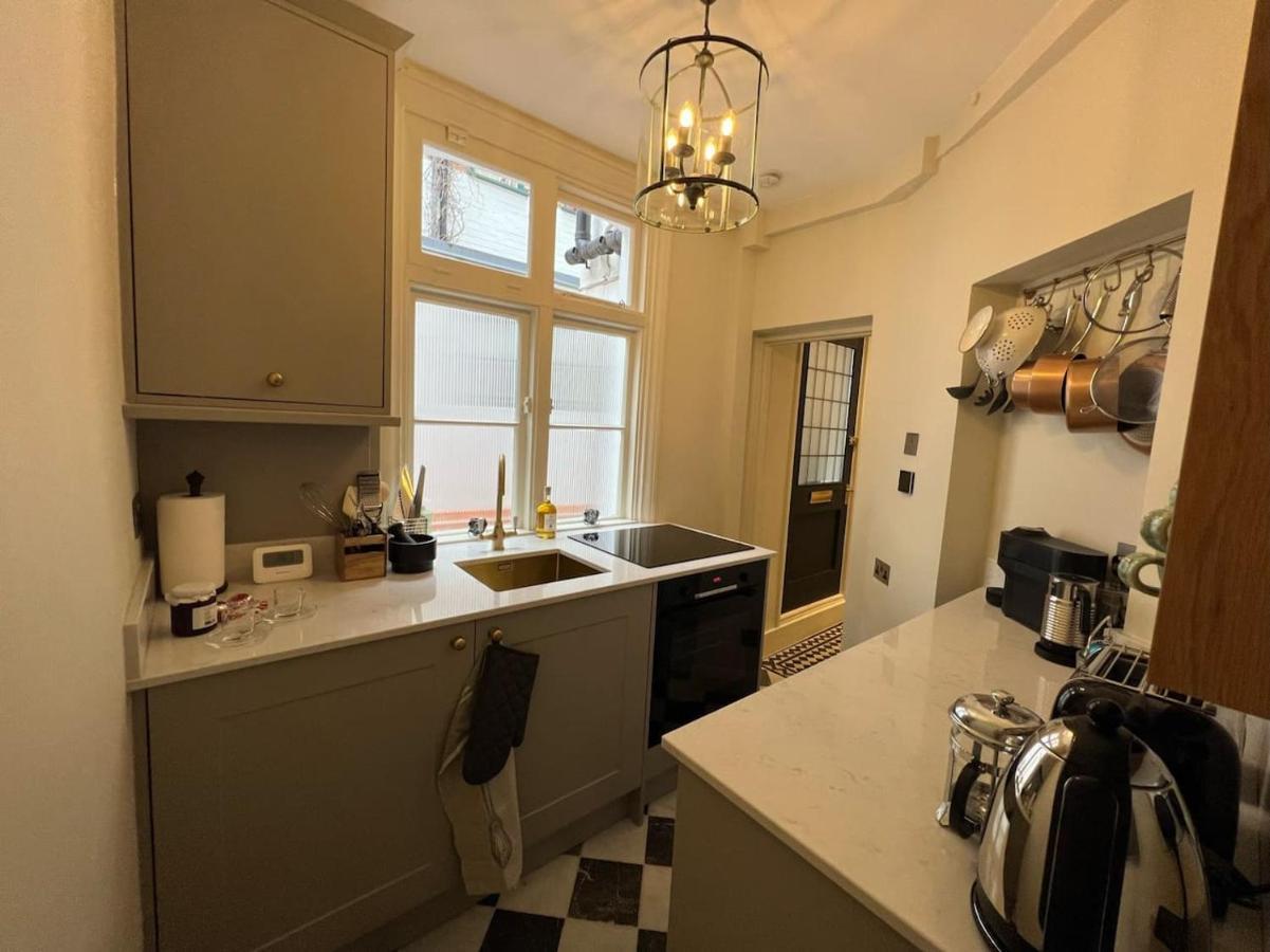 Luxury London English Charm Экстерьер фото